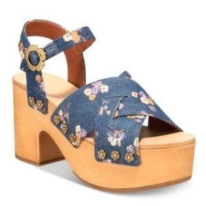 🚚🚚🚚 coach nessa denim sandals New never used